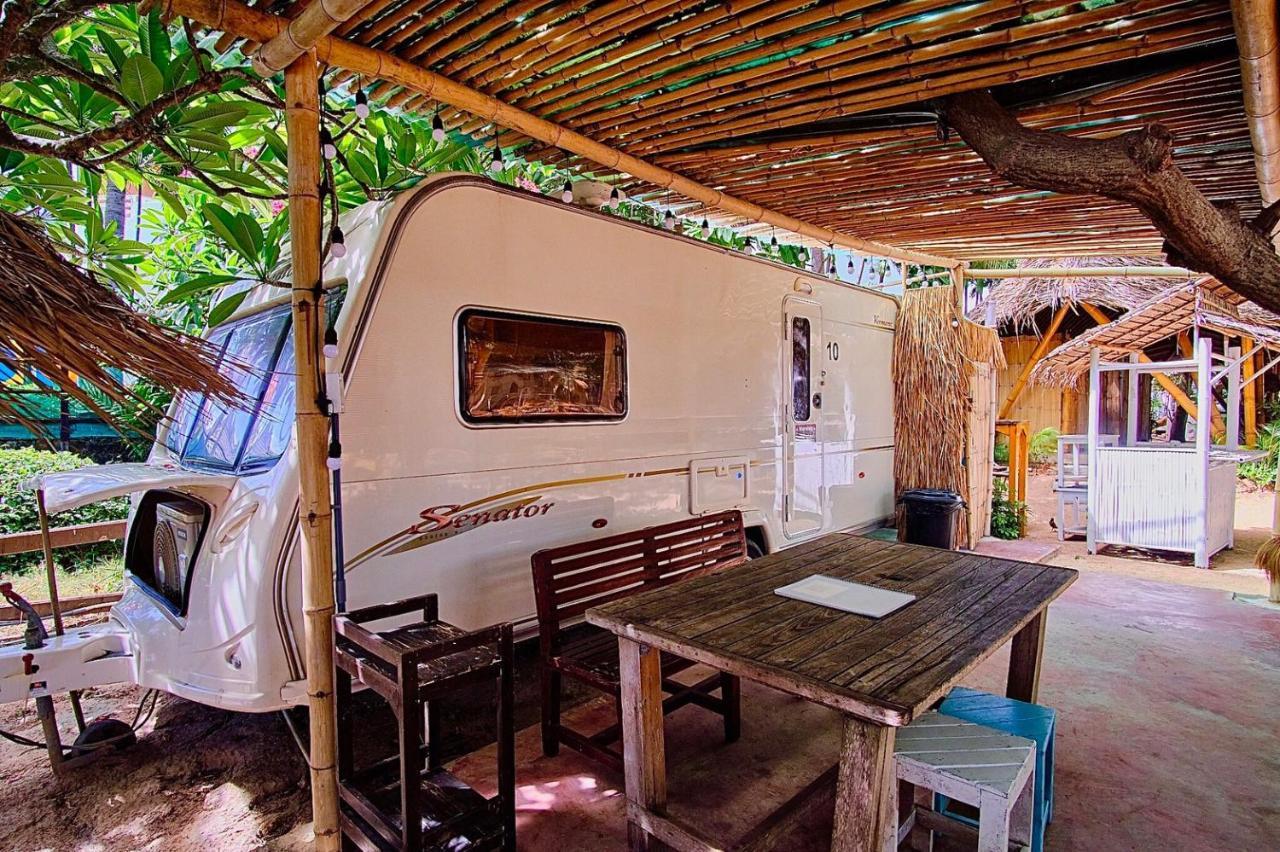 Beach House Camp Na Chom Thian Luaran gambar