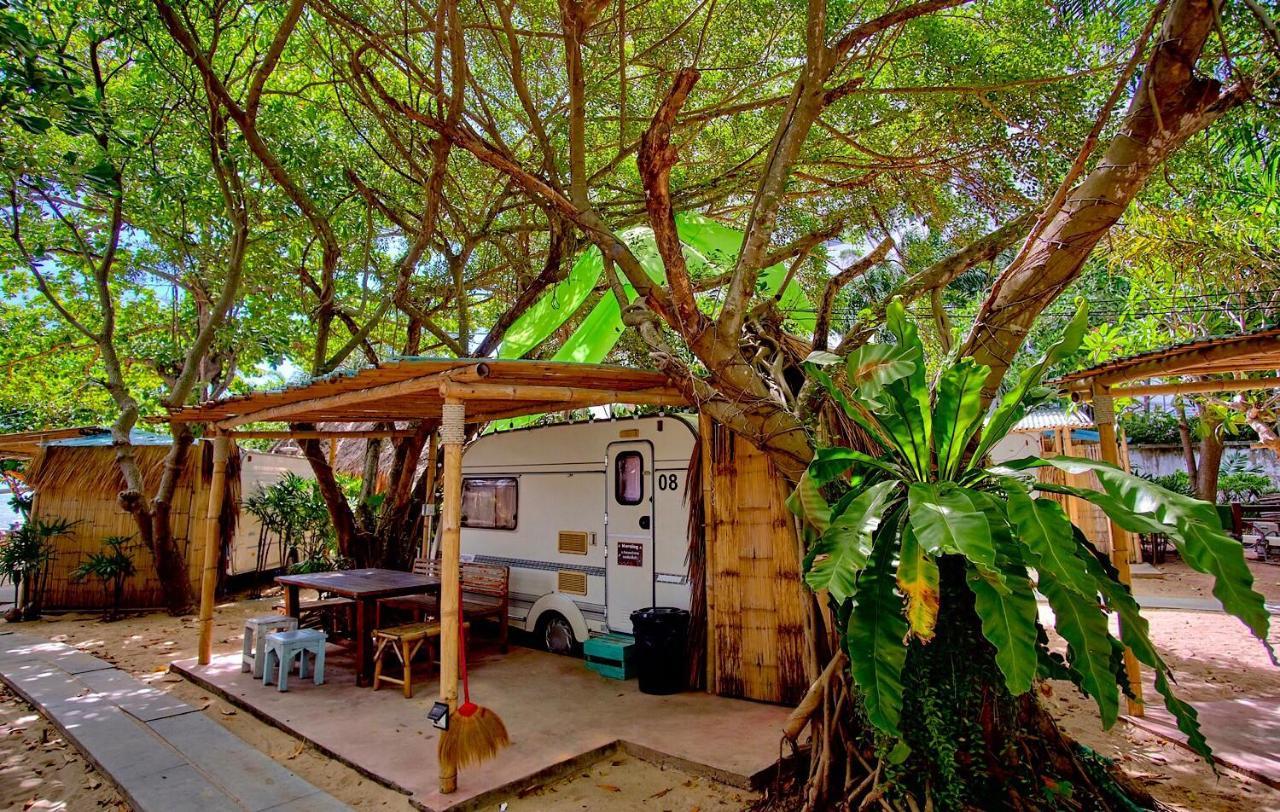 Beach House Camp Na Chom Thian Luaran gambar