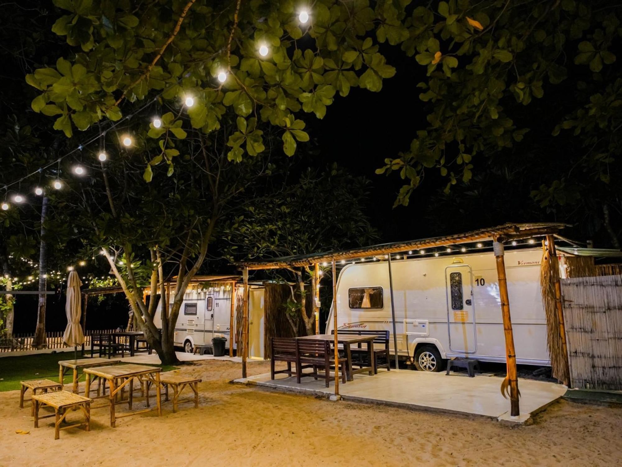 Beach House Camp Na Chom Thian Luaran gambar